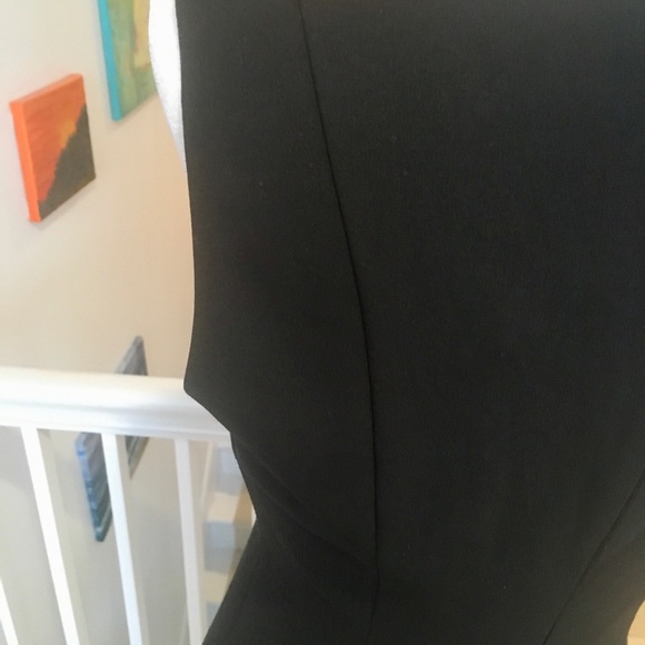 Lovely Calvin Klein black fitted dress, with gold accent pockets. - Picture 6 of 16